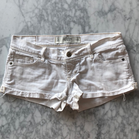 Abercrombie low rise shorts - size 0 w25 - Picture 1 of 8